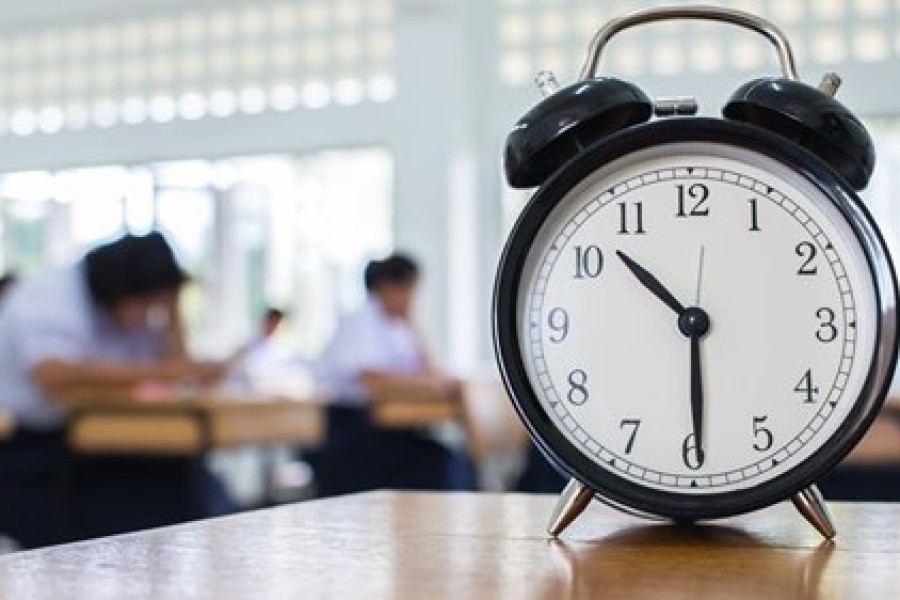 Škole ukidaju analogne satove: Milenijalci ne znaju čitati vrijeme s njih!