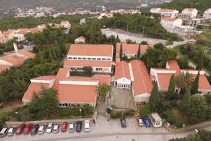 U osnovnoj školi Cavtat osnovana je 400. PODRUŽNICA.